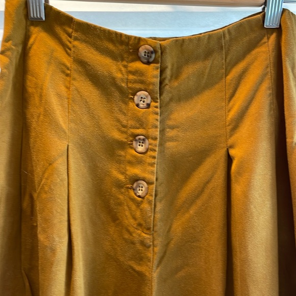 VETTA The Refined Capsule Button Fly Culottes - Picture 4 of 5